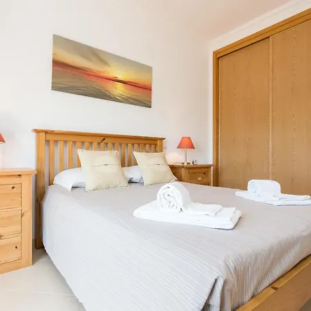 Apartamento 2 Irmaos By Seewest Lagos